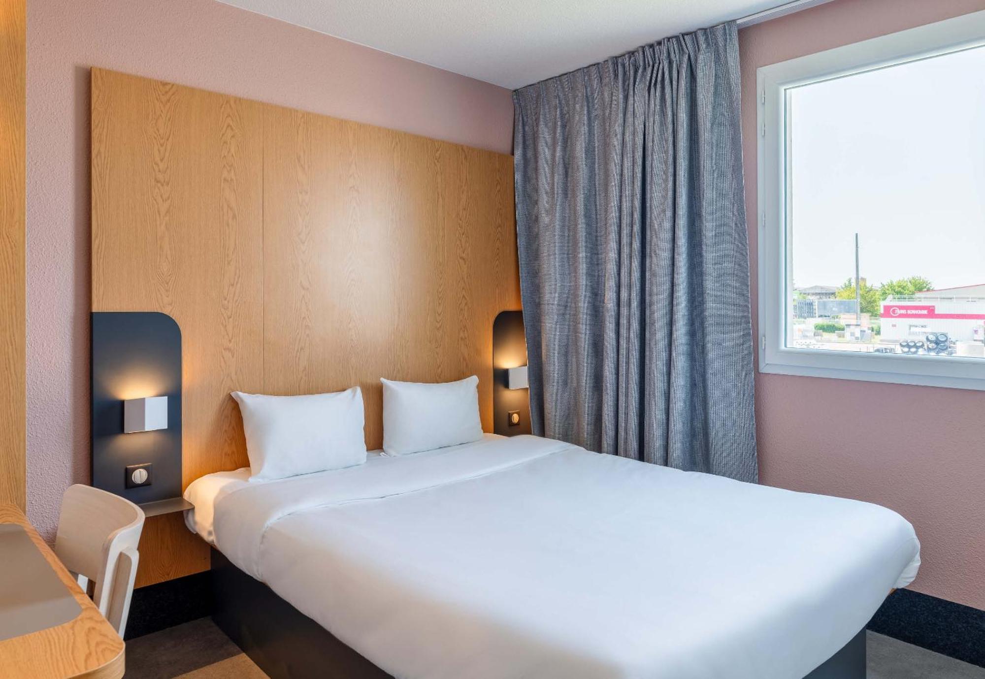 B&B Hotel Lyon Eurexpo شاسيو المظهر الخارجي الصورة